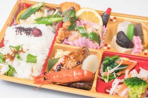 松花堂弁当　“花”（はな） ￥1,500